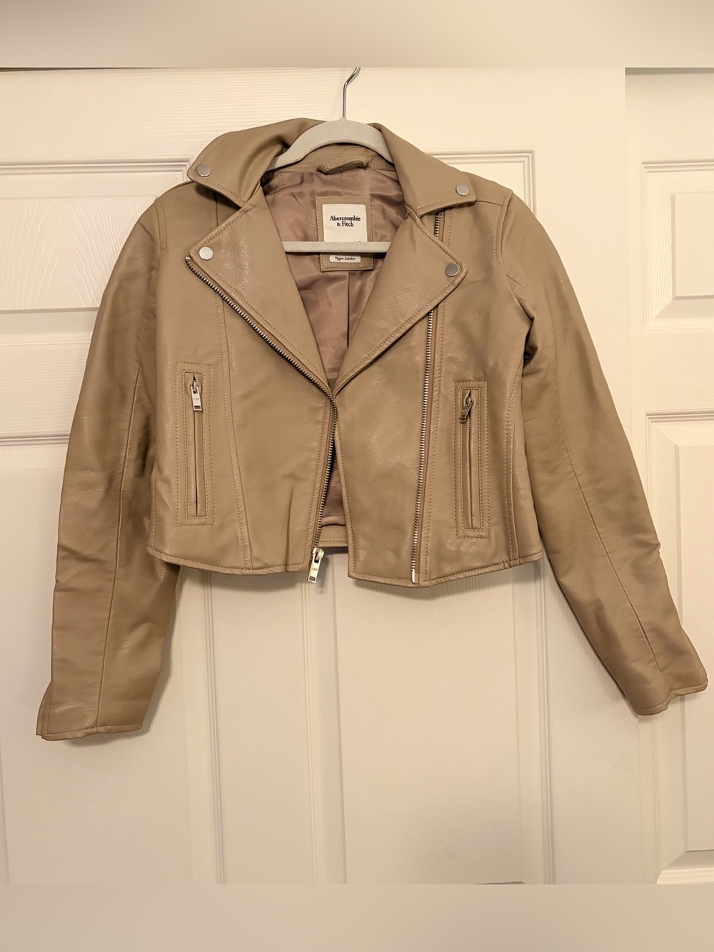 Abercrombie & Fitch Vegan Fitted Leather Jacket — XS